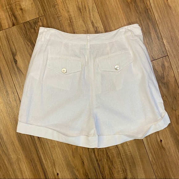 NWT Linen Cuffed White Shorts - Picture 3 of 5